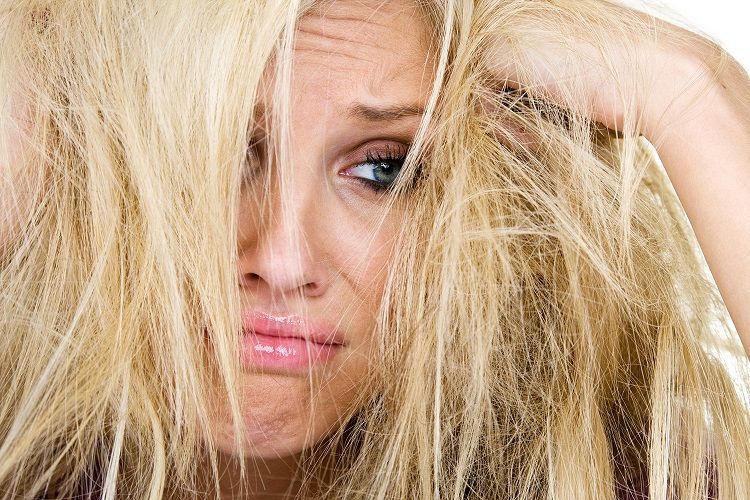 Лечение и уход за поврежденными волосами